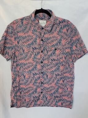 American Eagle Outfitters Pink and Navy Leaf-Print Short-Sleeve Button-Up Shirt